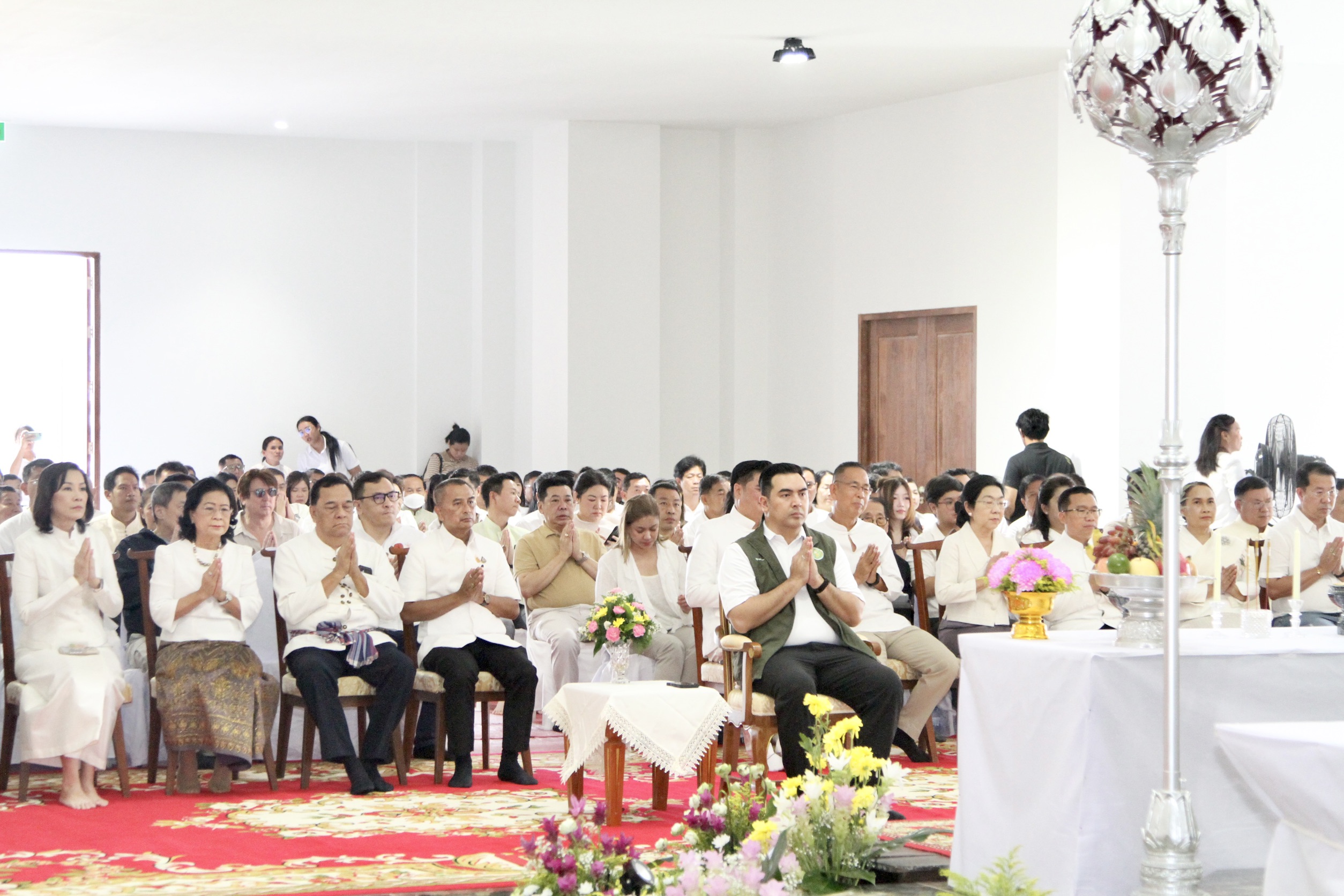 title - รองเลขาธิการ ส.ป.ก. ร่วมคณะ รมช.เกษตรฯ ทำบุญงานพืชสวนโลก พร้อมลงพื้นที่ตรวจเยี่ยม ส.ป.ก.อุดรธานี